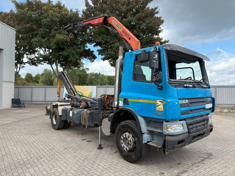 DAF CF75-310 / ENGINE RUNNING / PALFINGER PK10000 / FULL STEEL / 252039 KM / MANUAL / EURO-3 / 2005 - משאית מנוף: תמונה 2 DAF CF75-310 / ENGINE RUNNING / PALFINGER PK10000 / FULL STEEL / 252039 KM / MANUAL / EURO-3 / 2005 - משאית מנוף: תמונה 2
