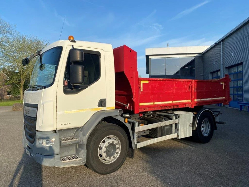 DAF LF310 / MAREL TIPPER / TUV:09-08-2024 / ONLY:145335 KM / MANUAL / EURO-6 / 2016 - מזהיר: תמונה 1 DAF LF310 / MAREL TIPPER / TUV:09-08-2024 / ONLY:145335 KM / MANUAL / EURO-6 / 2016 - מזהיר: תמונה 1