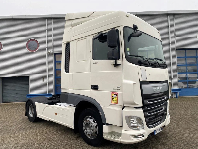 DAF XF106-460 / AUTOMATIC / DEB / PARKCOOL / AIRCO / EURO-6 / 2015 - יחידת טרקטור: תמונה 2 DAF XF106-460 / AUTOMATIC / DEB / PARKCOOL / AIRCO / EURO-6 / 2015 - יחידת טרקטור: תמונה 2