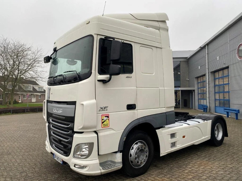 DAF XF106-460 / AUTOMATIC / DEB / PARKCOOL / AIRCO / EURO-6 / 2015 - יחידת טרקטור: תמונה 1 DAF XF106-460 / AUTOMATIC / DEB / PARKCOOL / AIRCO / EURO-6 / 2015 - יחידת טרקטור: תמונה 1