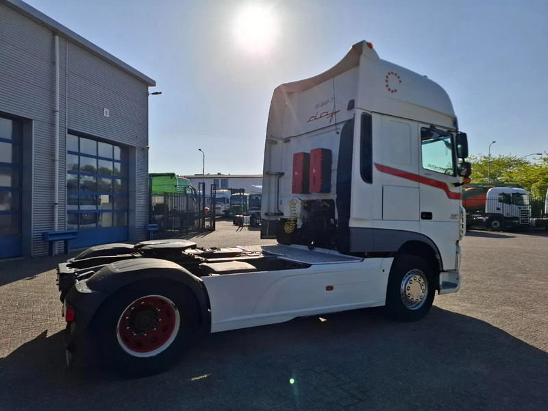 DAF XF106-460 / INTARDER / TUV:28-11-2025 / GVW:50TON / NL TRUCK / ADR / FULL SPOILER / NAVI / FRIDGE / AUTOMATIC / EURO-6 / 2014 - יחידת טרקטור: תמונה 5 DAF XF106-460 / INTARDER / TUV:28-11-2025 / GVW:50TON / NL TRUCK / ADR / FULL SPOILER / NAVI / FRIDGE / AUTOMATIC / EURO-6 / 2014 - יחידת טרקטור: תמונה 5