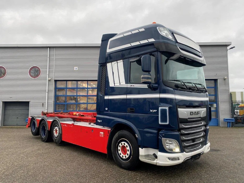 DAF XF106-530 8X2 / AJK HOOKLIFT 25000KG / 9 TON FRONT AXLE / NAVI / ONLY:612482 KM / SSC / AUTOMATIC / EURO-6 / 2019 - משאית הרמת וו: תמונה 2 DAF XF106-530 8X2 / AJK HOOKLIFT 25000KG / 9 TON FRONT AXLE / NAVI / ONLY:612482 KM / SSC / AUTOMATIC / EURO-6 / 2019 - משאית הרמת וו: תמונה 2
