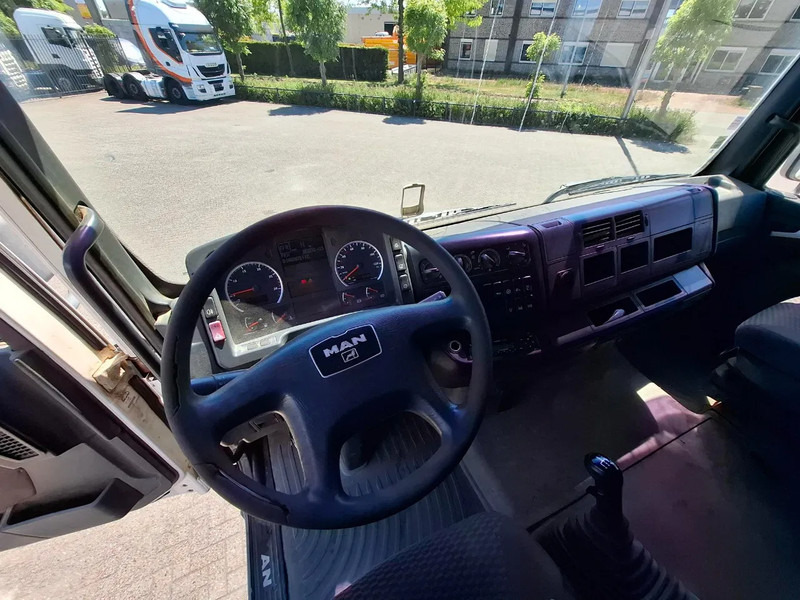 יחידת טרקטור MAN TGA 18.430 / TUV:11-09-2025 / HYDRAULICS / INTARDER / ONLY:653268 KM / AIRCO / MANUAL / 2005: תמונה 12