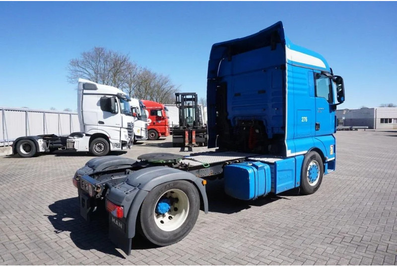 MAN TGX 18.400 / AUTOMATIC / DOUBLE TANK / ENGINE PROBLEMS / EURO-6 / 2016 - יחידת טרקטור: תמונה 4 MAN TGX 18.400 / AUTOMATIC / DOUBLE TANK / ENGINE PROBLEMS / EURO-6 / 2016 - יחידת טרקטור: תמונה 4