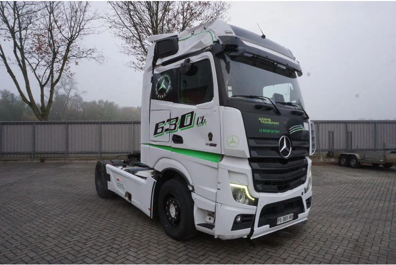 Mercedes-Benz ACTROS 1863 / ENGINE RUNNING / RETARDER/ HYDRAULICS / ONLY: 268593KM / GIGA-SPACE / MIRRORCAM / AUTOMATIC / EURO-6 / 2020 - יחידת טרקטור: תמונה 2 Mercedes-Benz ACTROS 1863 / ENGINE RUNNING / RETARDER/ HYDRAULICS / ONLY: 268593KM / GIGA-SPACE / MIRRORCAM / AUTOMATIC / EURO-6 / 2020 - יחידת טרקטור: תמונה 2