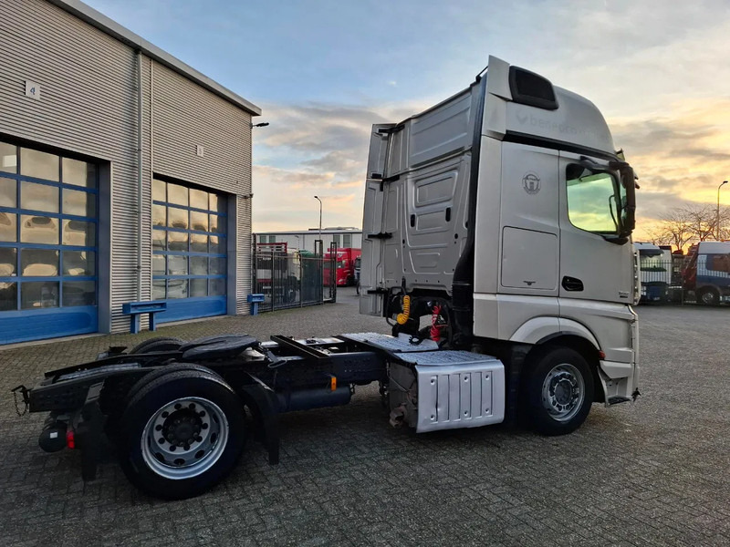Mercedes-Benz Actros 1842 / NL TRUCK / MEGA / TUV:12-02-2026 / GIGASPACE / ONLY:526303 KM / SMART TACHO / AUTOMATIC / EURO-6 / 2012 - יחידת טרקטור: תמונה 5 Mercedes-Benz Actros 1842 / NL TRUCK / MEGA / TUV:12-02-2026 / GIGASPACE / ONLY:526303 KM / SMART TACHO / AUTOMATIC / EURO-6 / 2012 - יחידת טרקטור: תמונה 5