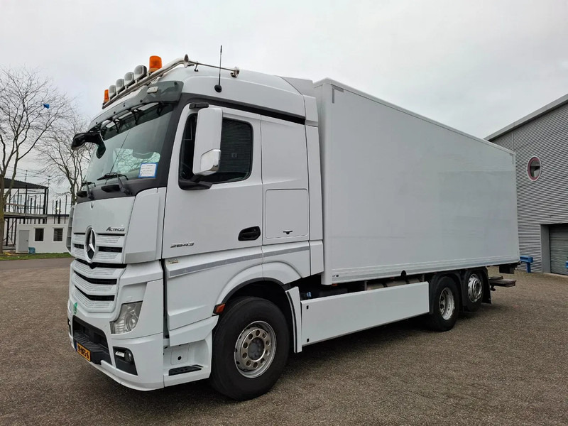 Mercedes-Benz Actros 2843 / NL TRUCK / TUV:08-01-2026 / LIFT+LENKACHSE / SMART TACHO / NAVI / PLATFORM 1500 KG / 2XBED / EURO-6 / 2015 - משאית תיבה: תמונה 1 Mercedes-Benz Actros 2843 / NL TRUCK / TUV:08-01-2026 / LIFT+LENKACHSE / SMART TACHO / NAVI / PLATFORM 1500 KG / 2XBED / EURO-6 / 2015 - משאית תיבה: תמונה 1