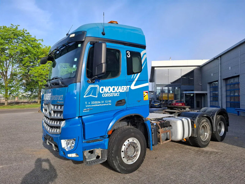 Mercedes-Benz Arocs 2851 / 6X4 / HYDRAULICS / BIG AXLE / ALCOA / AIRCO / AUTOMATIC / EURO-6 / 2015 - יחידת טרקטור: תמונה 1 Mercedes-Benz Arocs 2851 / 6X4 / HYDRAULICS / BIG AXLE / ALCOA / AIRCO / AUTOMATIC / EURO-6 / 2015 - יחידת טרקטור: תמונה 1