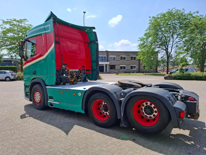 Scania NGS R580 V8 / RETARDER / HYDRAULICS / FULL-AIR / ONLY:644971 KM / LWDS / NAVI / FRIDGE / AUTOMATIC / EURO-6 / 2017 - יחידת טרקטור: תמונה 3 Scania NGS R580 V8 / RETARDER / HYDRAULICS / FULL-AIR / ONLY:644971 KM / LWDS / NAVI / FRIDGE / AUTOMATIC / EURO-6 / 2017 - יחידת טרקטור: תמונה 3