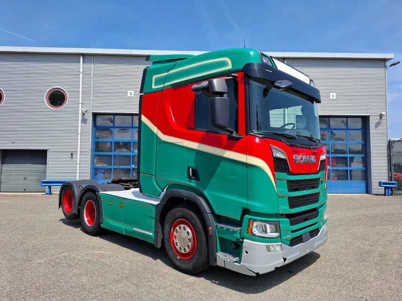 Scania NGS R580 V8 / RETARDER / HYDRAULICS / FULL-AIR / ONLY:644971 KM / LWDS / NAVI / FRIDGE / AUTOMATIC / EURO-6 / 2017 - יחידת טרקטור: תמונה 2 Scania NGS R580 V8 / RETARDER / HYDRAULICS / FULL-AIR / ONLY:644971 KM / LWDS / NAVI / FRIDGE / AUTOMATIC / EURO-6 / 2017 - יחידת טרקטור: תמונה 2