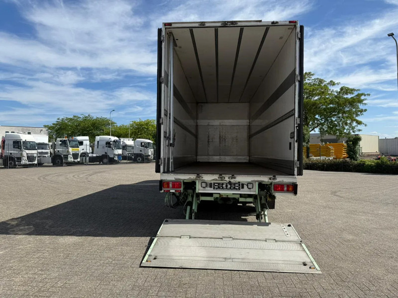 Scania R450 / RETARDER / ISOLATED GERMAN FLOWER COMBI / THROUGH-LOADING SYSTEM / SMART TACHO / 2XPLATFORM / LIFT+LENKACHSE / LWDS / EUR - משאית קירור: תמונה 5 Scania R450 / RETARDER / ISOLATED GERMAN FLOWER COMBI / THROUGH-LOADING SYSTEM / SMART TACHO / 2XPLATFORM / LIFT+LENKACHSE / LWDS / EUR - משאית קירור: תמונה 5