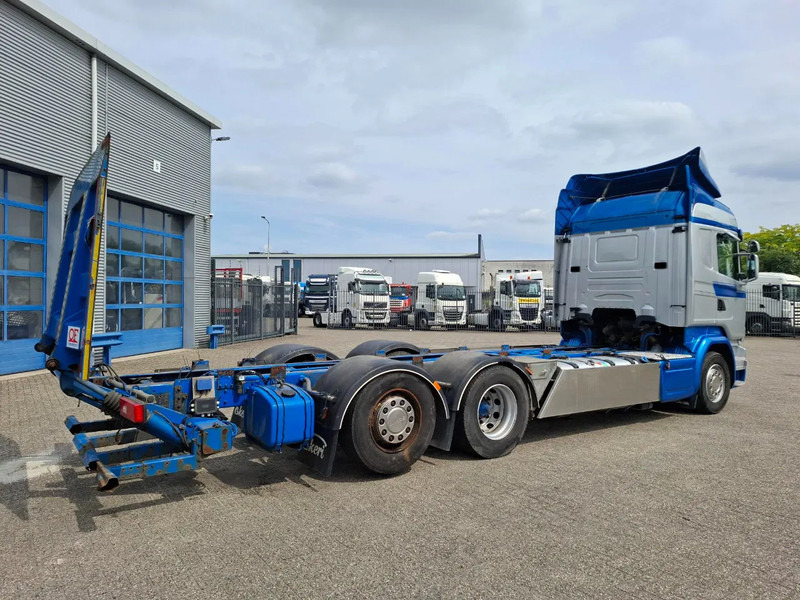Scania R580 V8 / RETARDER / LIFT+LENKACHSE / FULL-AIR / PLATFORM 2000 KG / LEATHER / AIRCO / AUTOMATIC / EURO-6 / 2015 - משאית עם שלדת תא: תמונה 5 Scania R580 V8 / RETARDER / LIFT+LENKACHSE / FULL-AIR / PLATFORM 2000 KG / LEATHER / AIRCO / AUTOMATIC / EURO-6 / 2015 - משאית עם שלדת תא: תמונה 5