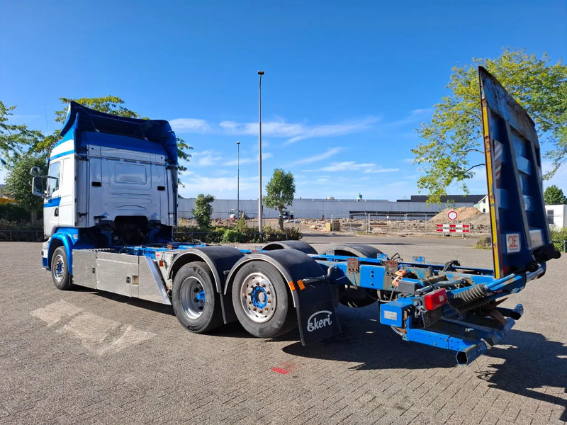 Scania R580 V8 / RETARDER / LIFT+LENKACHSE / FULL-AIR / PLATFORM 2000 KG / LEATHER / AIRCO / AUTOMATIC / EURO-6 / 2015 - משאית עם שלדת תא: תמונה 3 Scania R580 V8 / RETARDER / LIFT+LENKACHSE / FULL-AIR / PLATFORM 2000 KG / LEATHER / AIRCO / AUTOMATIC / EURO-6 / 2015 - משאית עם שלדת תא: תמונה 3