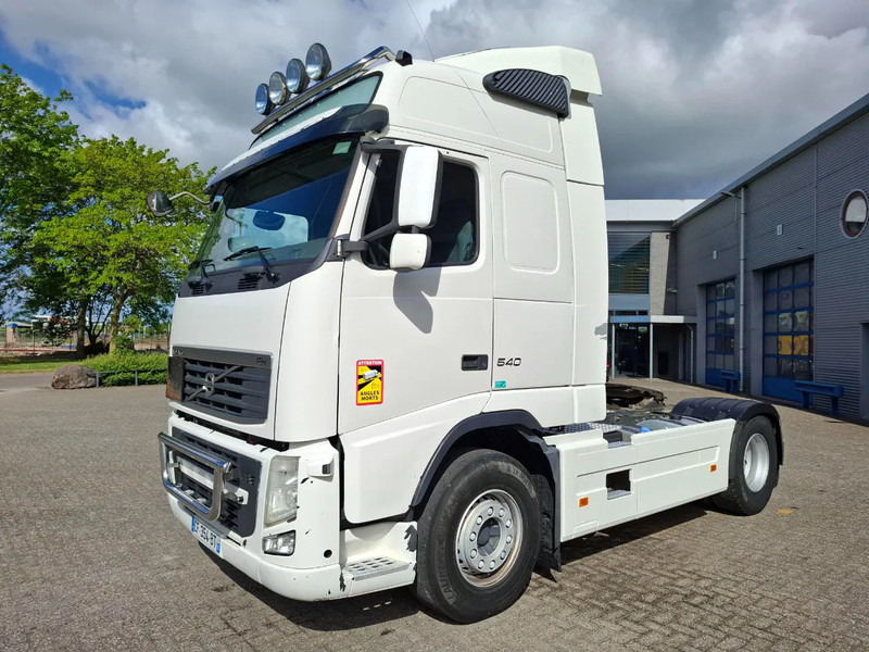 Volvo FH13-540 / HYDRAULICS / VEB+ / TUV:01-04-2026 / FRIDGE / AIRCO / SIDESKIRTS / AUTOMATIC / EURO-5 / 2012 - יחידת טרקטור: תמונה 1 Volvo FH13-540 / HYDRAULICS / VEB+ / TUV:01-04-2026 / FRIDGE / AIRCO / SIDESKIRTS / AUTOMATIC / EURO-5 / 2012 - יחידת טרקטור: תמונה 1