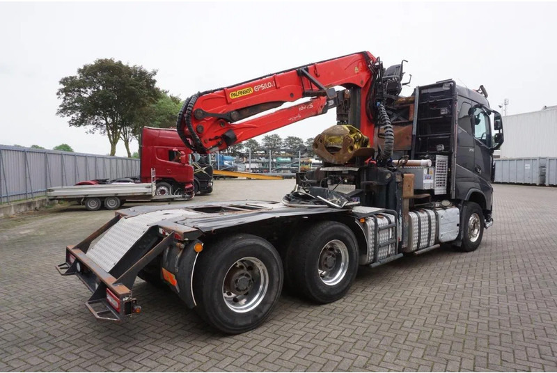 משאית עץ, משאית מנוף Volvo FH16-750 / ENGINE RUNNING / 6x4 / RETARDER / BIG AXLE / VEB+ / PALFINGER FD250 / EURO-6 / 2016: תמונה 9