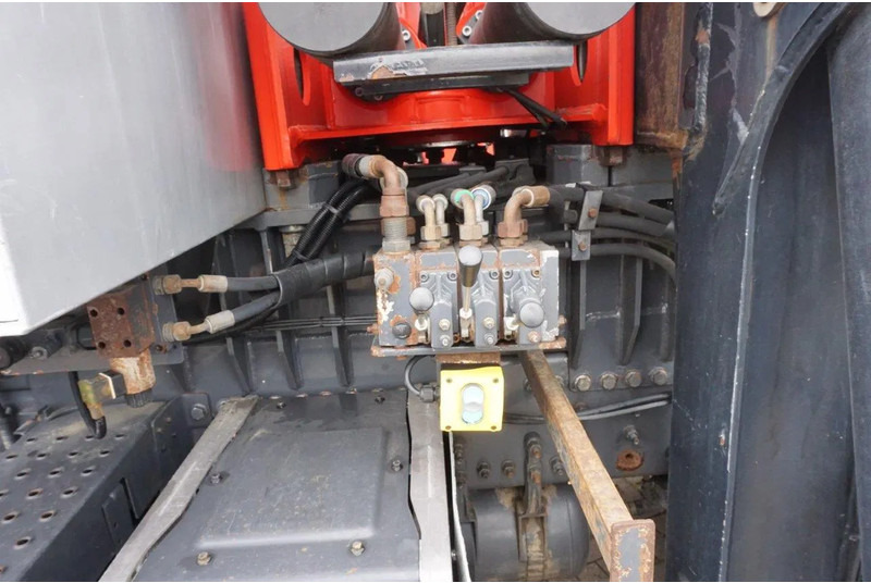 משאית עץ, משאית מנוף Volvo FH16-750 / ENGINE RUNNING / 6x4 / RETARDER / BIG AXLE / VEB+ / PALFINGER FD250 / EURO-6 / 2016: תמונה 19
