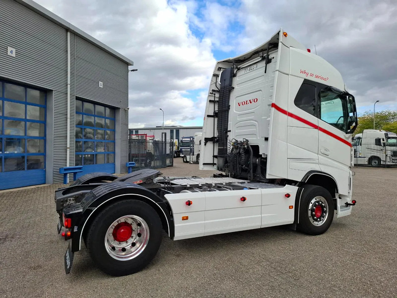 Volvo FH4-460 / CLEAN NL TRUCK / VEB+ / ADR / ACC / LWDS / DAS / DOUBLE TANK / LEATHER / FRIDGE / ALCOA / EURO-6 / 2016 - יחידת טרקטור: תמונה 5 Volvo FH4-460 / CLEAN NL TRUCK / VEB+ / ADR / ACC / LWDS / DAS / DOUBLE TANK / LEATHER / FRIDGE / ALCOA / EURO-6 / 2016 - יחידת טרקטור: תמונה 5