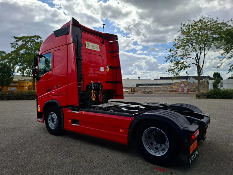 Volvo FH4-500 / VEB+ / LB-CHASSIS / DOUBLE TANK / I-PARKCOOL / TUV:19-06-2026 / LWDS / AUTOMATIC / EURO-6 / 2020 - יחידת טרקטור: תמונה 3 Volvo FH4-500 / VEB+ / LB-CHASSIS / DOUBLE TANK / I-PARKCOOL / TUV:19-06-2026 / LWDS / AUTOMATIC / EURO-6 / 2020 - יחידת טרקטור: תמונה 3