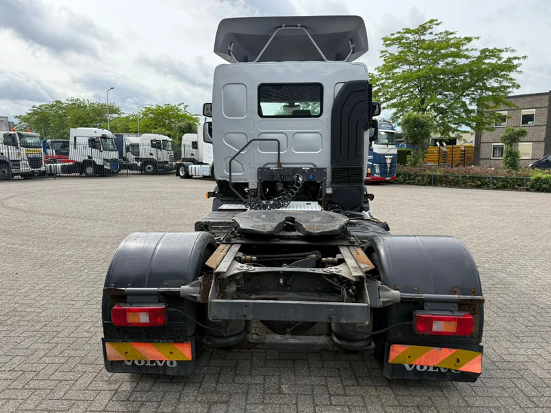 Volvo FL7-240 / ONLY:168549 KM / TUV:22-10-2025 / 3SEATS / MANUAL / EURO-5 / 2011 - יחידת טרקטור: תמונה 4 Volvo FL7-240 / ONLY:168549 KM / TUV:22-10-2025 / 3SEATS / MANUAL / EURO-5 / 2011 - יחידת טרקטור: תמונה 4