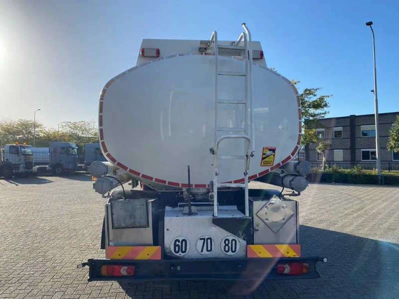 Volvo FL7-290 / 5 COMPARTIMENTS / 13000 LITER TOTAL / PUMP / AUTOMATIC / EURO-5 / 2009 - משאית מכל: תמונה 4 Volvo FL7-290 / 5 COMPARTIMENTS / 13000 LITER TOTAL / PUMP / AUTOMATIC / EURO-5 / 2009 - משאית מכל: תמונה 4