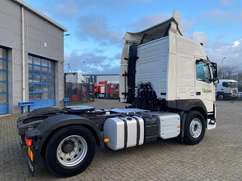 Volvo FM11-370 / GERMAN TRUCK / KB CHASSIS / VEB / ACC / LWDS / DOUBLE TANK / ONLY:763562 KM / AIRCO / AUTOMATIC / EURO-6 / 2018 - יחידת טרקטור: תמונה 5 Volvo FM11-370 / GERMAN TRUCK / KB CHASSIS / VEB / ACC / LWDS / DOUBLE TANK / ONLY:763562 KM / AIRCO / AUTOMATIC / EURO-6 / 2018 - יחידת טרקטור: תמונה 5