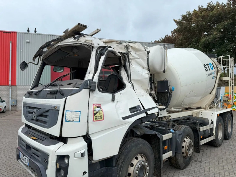 Volvo FM11-410 / 8X4 / ENGINE RUNNNING / VEB / STETTER 8AM8FHCLL CONCRETE MIXER / AUTOMATIC / EURO-5 / 2011 - משאית מערבלת בטון: תמונה 5 Volvo FM11-410 / 8X4 / ENGINE RUNNNING / VEB / STETTER 8AM8FHCLL CONCRETE MIXER / AUTOMATIC / EURO-5 / 2011 - משאית מערבלת בטון: תמונה 5