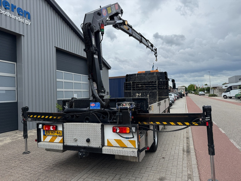 DAF LF45-220 HMF 910 K4 + 1 / Remote Control - משאית מנוף: תמונה 4 DAF LF45-220 HMF 910 K4 + 1 / Remote Control - משאית מנוף: תמונה 4