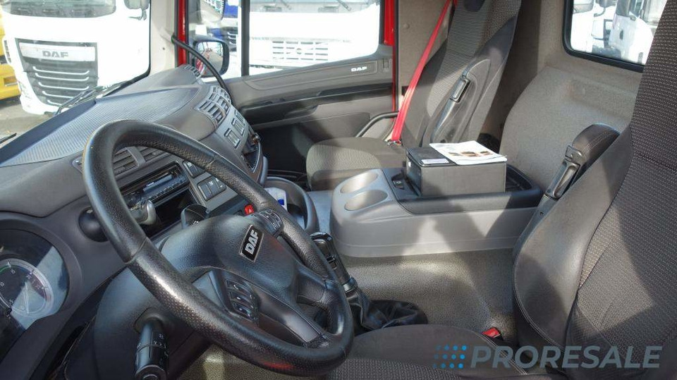 משאית דילוג העמסה DAF CF 370 FA Day Cab EURO 6 řetězový nosič kontejnerů AK12: תמונה 7