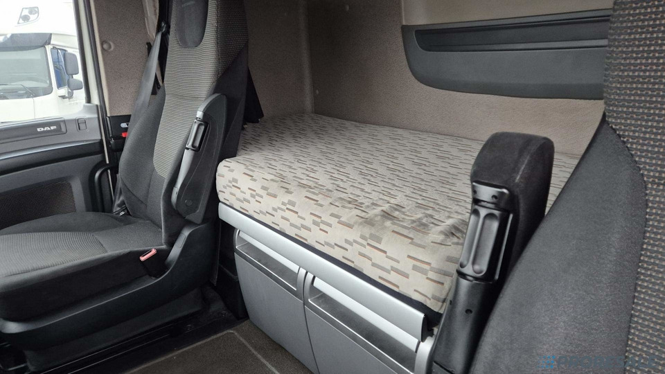 DAF XF 460 FT LOW DECK SSC EURO 6 - יחידת טרקטור: תמונה 5 DAF XF 460 FT LOW DECK SSC EURO 6 - יחידת טרקטור: תמונה 5