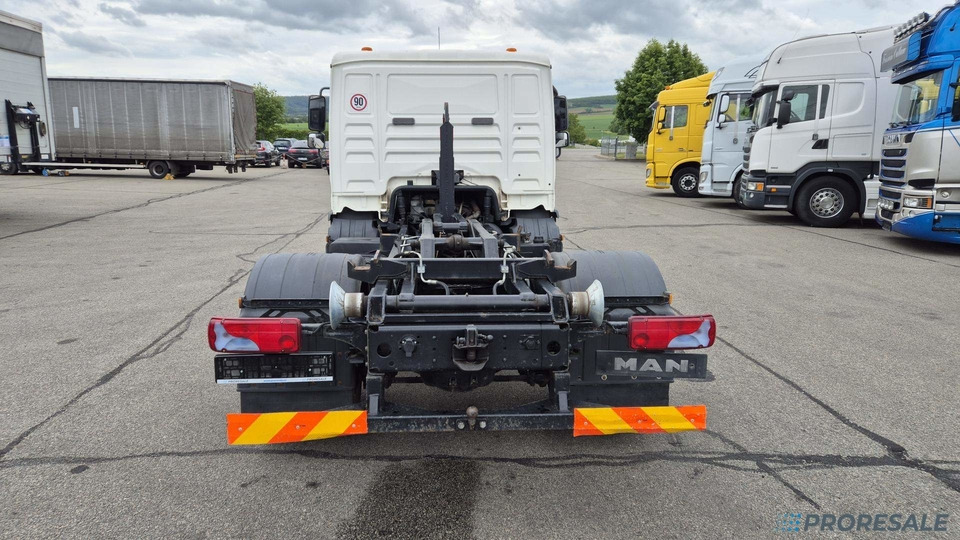 MAN TGL 12.180 4x2 BB EURO 3 - Hákový nosič kontejnerů - משאית הרמת וו: תמונה 4 MAN TGL 12.180 4x2 BB EURO 3 - Hákový nosič kontejnerů - משאית הרמת וו: תמונה 4