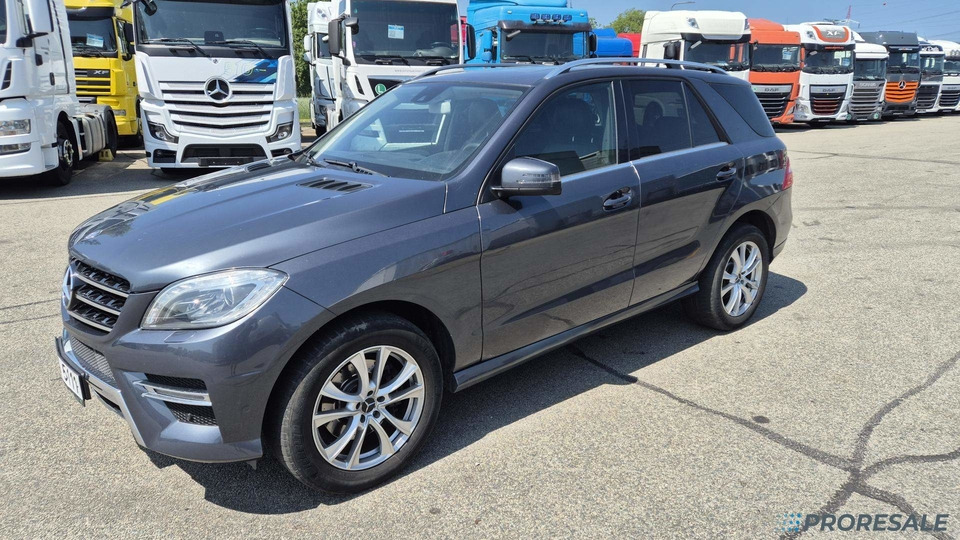 MERCEDES-BENZ ML 350 BLUETEC 4MATIC - מכונית: תמונה 2 MERCEDES-BENZ ML 350 BLUETEC 4MATIC - מכונית: תמונה 2