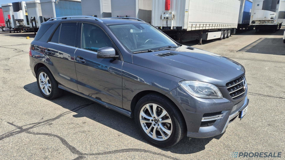 MERCEDES-BENZ ML 350 BLUETEC 4MATIC - מכונית: תמונה 1 MERCEDES-BENZ ML 350 BLUETEC 4MATIC - מכונית: תמונה 1