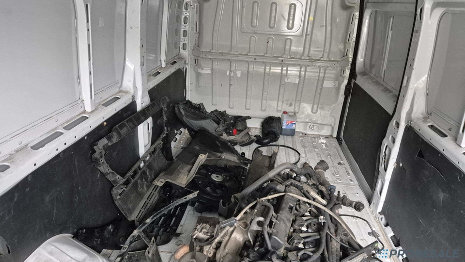 OPEL MOVANO 2,2 CDTi 121 kW - nepojízdný - demontovaný motor s převodovkou - כלי רכב מסחרי לקירור: תמונה 5 OPEL MOVANO 2,2 CDTi 121 kW - nepojízdný - demontovaný motor s převodovkou - כלי רכב מסחרי לקירור: תמונה 5