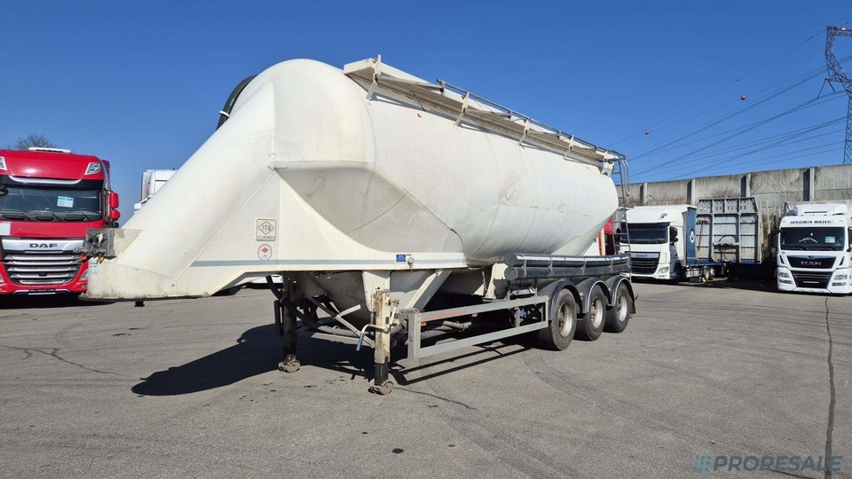 OSTATNÍ FELDBINDER EUT 40.3 SILOCISTERNA - 2 komory - 40 m3 - סמיטריילר Silo: תמונה 2 OSTATNÍ FELDBINDER EUT 40.3 SILOCISTERNA - 2 komory - 40 m3 - סמיטריילר Silo: תמונה 2