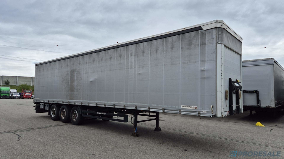 SCHWARZMÜLLER SPA 3/E STD - סמיטריילר עם וילונות צד: תמונה 1 SCHWARZMÜLLER SPA 3/E STD - סמיטריילר עם וילונות צד: תמונה 1