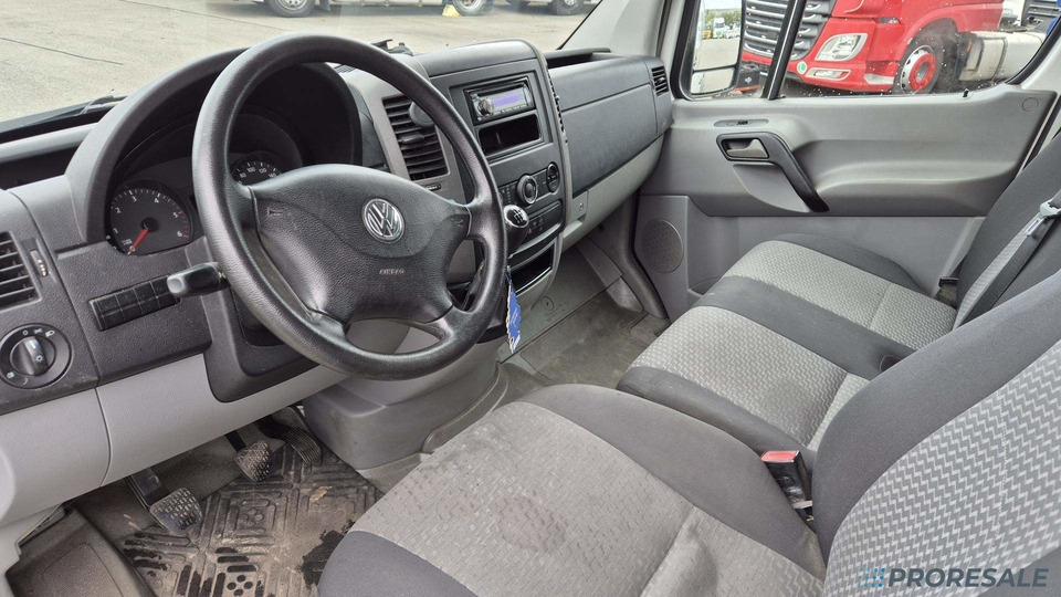 VOLKSWAGEN CRAFTER 2,0 TDi 100 kW skříňový - כלי רכב מסחרי עם תיבה: תמונה 5 VOLKSWAGEN CRAFTER 2,0 TDi 100 kW skříňový - כלי רכב מסחרי עם תיבה: תמונה 5