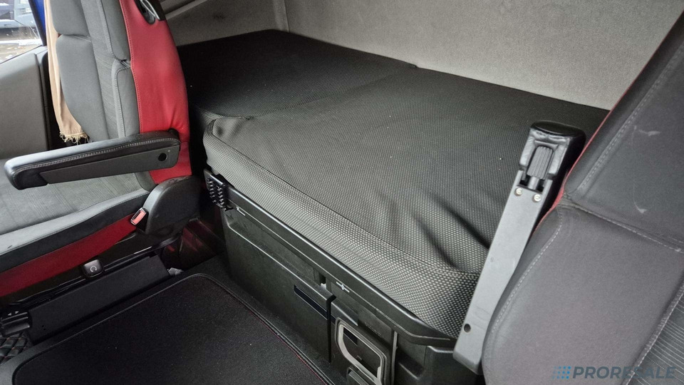 VOLVO FH 500 4X2 LOW DECK EURO 6 - יחידת טרקטור: תמונה 5 VOLVO FH 500 4X2 LOW DECK EURO 6 - יחידת טרקטור: תמונה 5