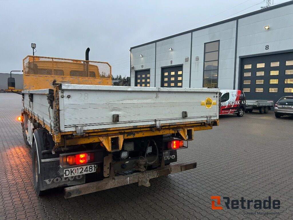 2001 Lastebil 3 veis tipp VOLVO FL 250 EU-Godkjent - מזהיר: תמונה 5 2001 Lastebil 3 veis tipp VOLVO FL 250 EU-Godkjent - מזהיר: תמונה 5