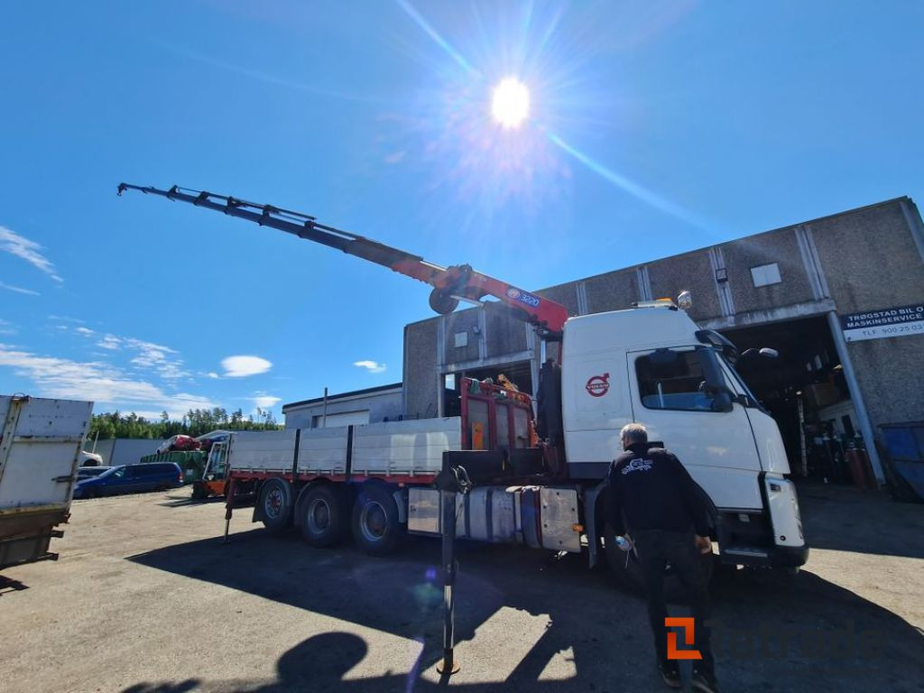 2014 mod. VOLVO FM 500 TRIDEM KRANBIL - משאית צד נופל/ שטוחה, משאית מנוף: תמונה 4 2014 mod. VOLVO FM 500 TRIDEM KRANBIL - משאית צד נופל/ שטוחה, משאית מנוף: תמונה 4