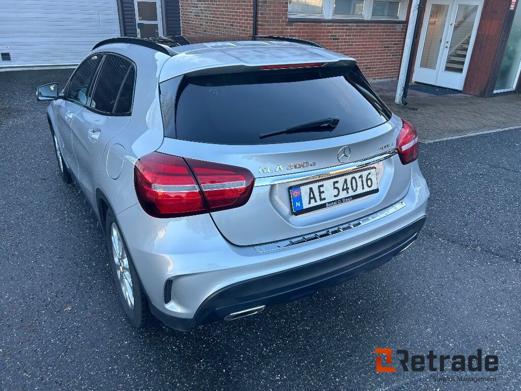 2017 Personbil MERCEDES-BENZ GLA 200 d 4MATIC EU-Godkjent - מכונית: תמונה 4 2017 Personbil MERCEDES-BENZ GLA 200 d 4MATIC EU-Godkjent - מכונית: תמונה 4