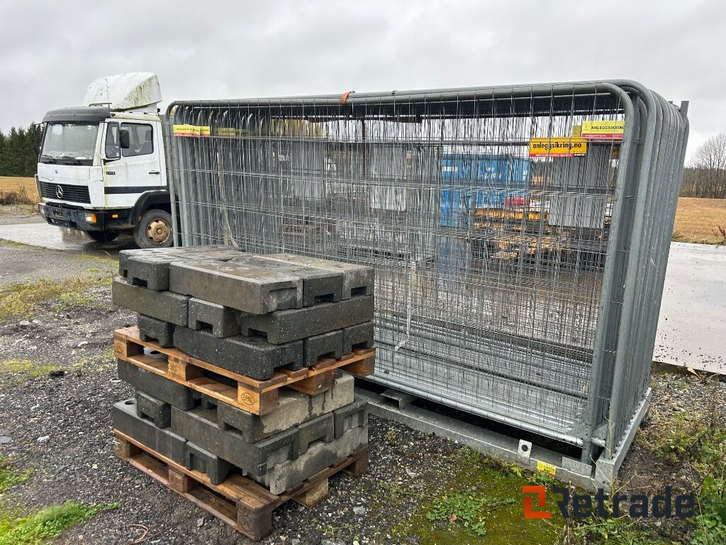 30 stk Bygg gjerder for anleggsikring Komplett - ציוד בנייה: תמונה 1 30 stk Bygg gjerder for anleggsikring Komplett - ציוד בנייה: תמונה 1