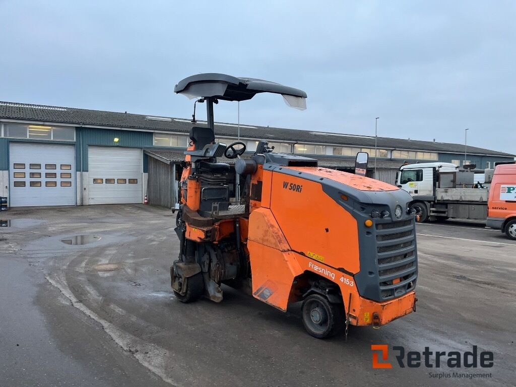 Asfaltfræser Wirtgen W50Ri - מכונת בנייה: תמונה 3 Asfaltfræser Wirtgen W50Ri - מכונת בנייה: תמונה 3