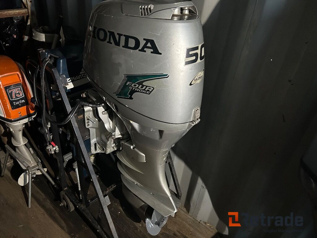 Båtmotor Honda Fourstroke 50 hk - מכונות אחרות: תמונה 2 Båtmotor Honda Fourstroke 50 hk - מכונות אחרות: תמונה 2