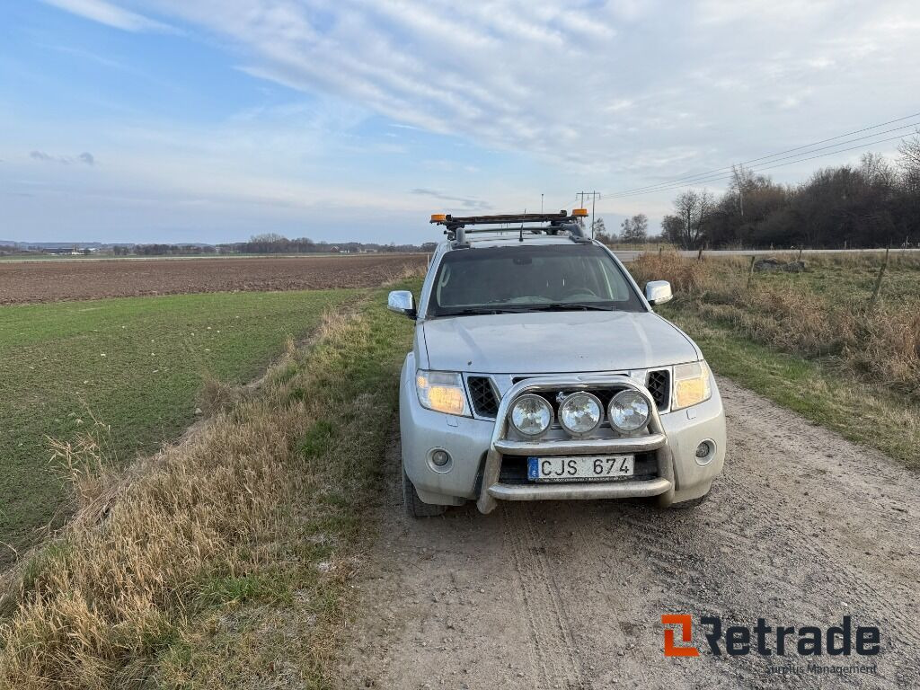 Bil Nissan Navara - מכונית: תמונה 2 Bil Nissan Navara - מכונית: תמונה 2