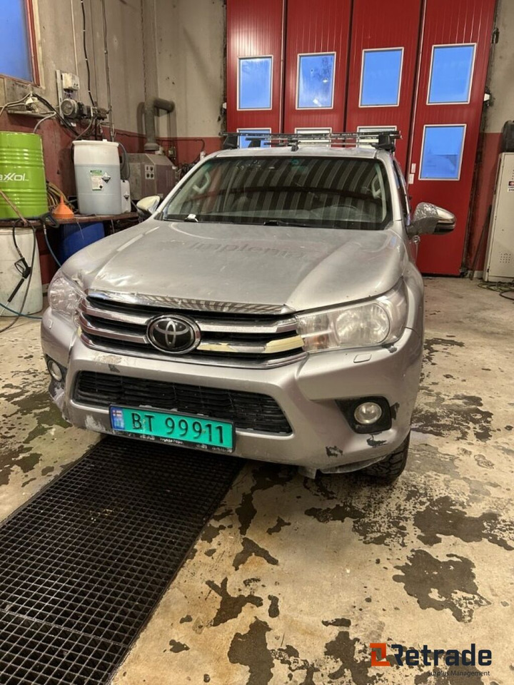Bil Toyota Hilux X-cab ANIP (EU,N) - מכונית: תמונה 4 Bil Toyota Hilux X-cab ANIP (EU,N) - מכונית: תמונה 4