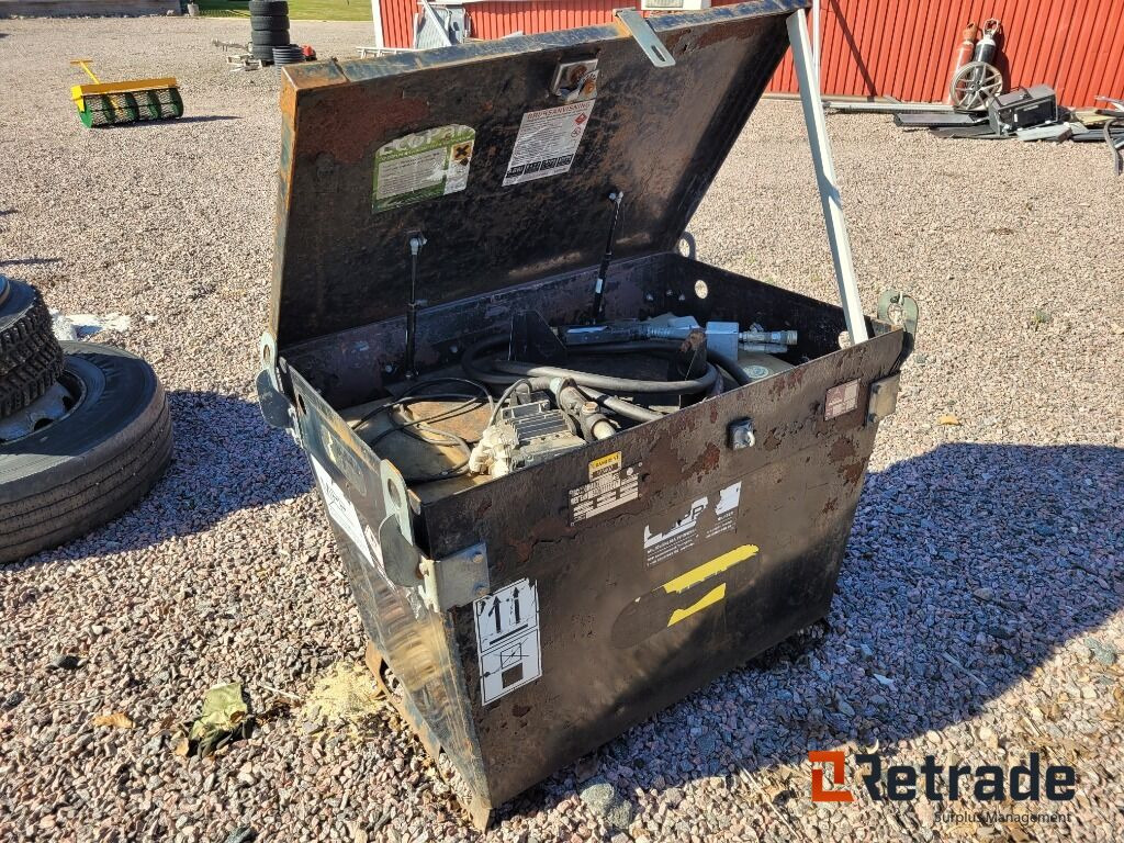 Bränsletank Dieseltank Western EC400 med pump - ציוד בנייה: תמונה 2 Bränsletank Dieseltank Western EC400 med pump - ציוד בנייה: תמונה 2