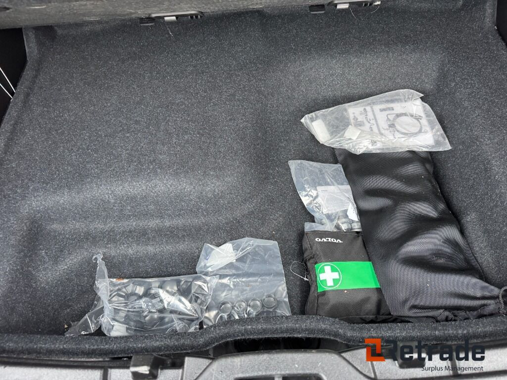 מכונית Elbil Volvo XC40 Recharge Core Edition: תמונה 43 מכונית Elbil Volvo XC40 Recharge Core Edition: תמונה 43