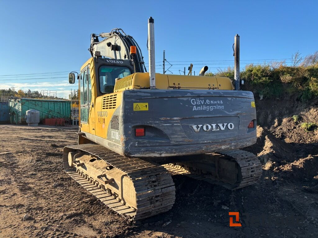 Grävmaskin Volvo 210BLC med redskap - מכונת בנייה: תמונה 4 Grävmaskin Volvo 210BLC med redskap - מכונת בנייה: תמונה 4