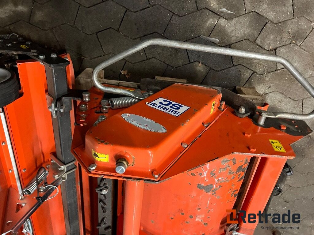 ציוד עיבוד קרקע Have- og landskabsudstyr Ortolan SC 120: תמונה 12