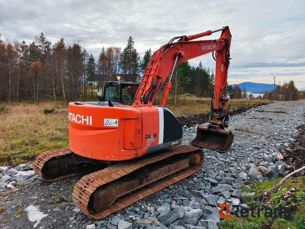 Hitachi ZX225 USLC - 3, Easydig - מכונת בנייה: תמונה 3 Hitachi ZX225 USLC - 3, Easydig - מכונת בנייה: תמונה 3